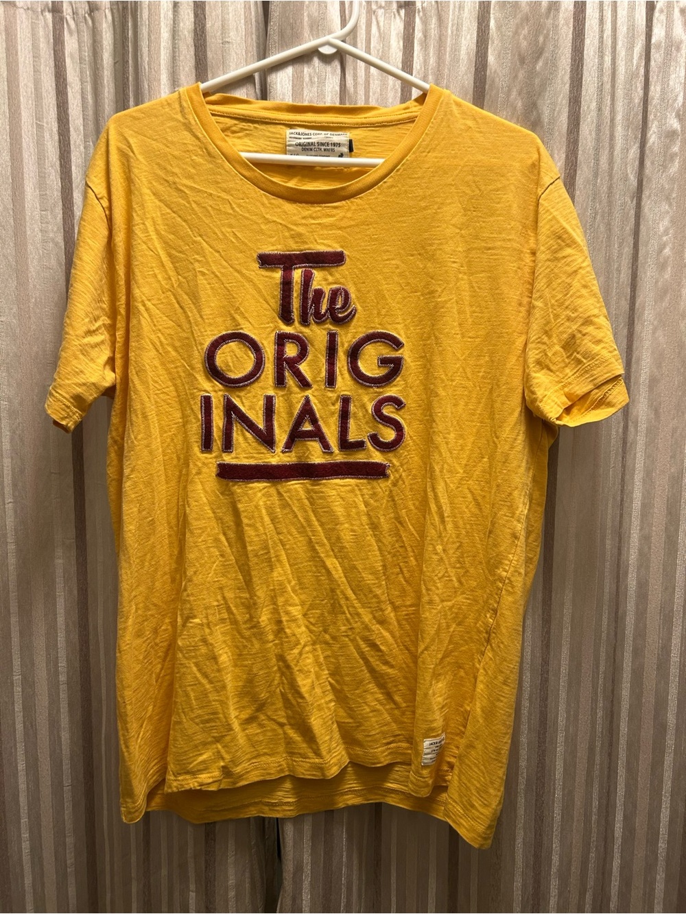 The Originals Men's Jack & Jones Yellow Graphic Tee, Size XXL
